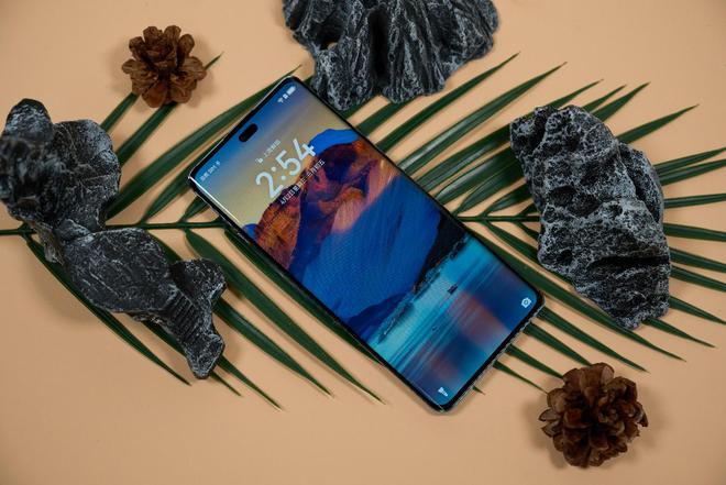 畅享迎实力新成员！华为畅享70X活力版预售：超长续航 + 卫星通信(图11)