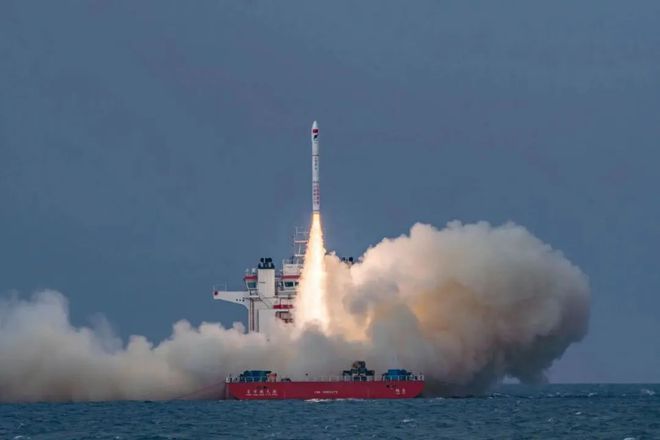 我国首个低轨物联网通信星座点燃百亿卫星市场！(图1)