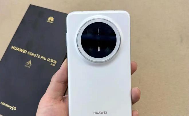 华为不断妥协麒麟9020+100倍变焦+北斗卫星512GB降至5798元(图4)