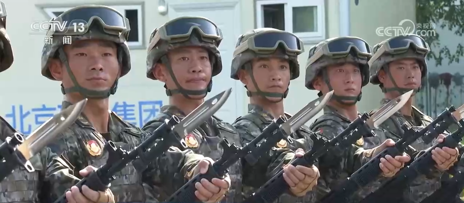 北斗定位、模拟仿真、定制式训练计划……看阅兵训练场里的“科技范儿”(图4)