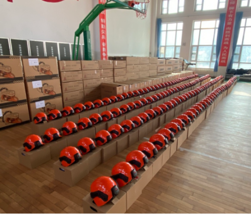 北斗应急救援头盔：头顶北斗精准定位从通信到防护让救援无惧险阻(图5)