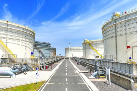 国家管网油库智慧运营技术通过权威鉴定(图2)