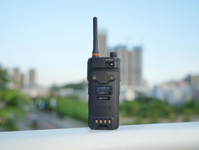 码住这款防爆对讲机：国产高性能+卫星通信+双降噪(图2)