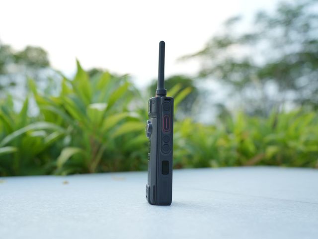 码住这款防爆对讲机：国产高性能+卫星通信+双降噪(图3)