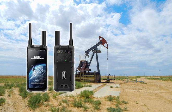 40℃至80℃抗造 顶坚卫星电话手持终端：极寒极热环境稳定如一