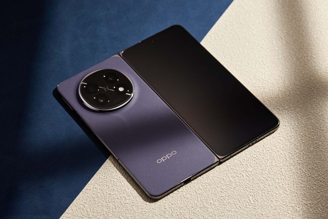 首个第五代骁龙8至尊版大折叠OPPO Find N6高配版或支持卫星通信(图3)