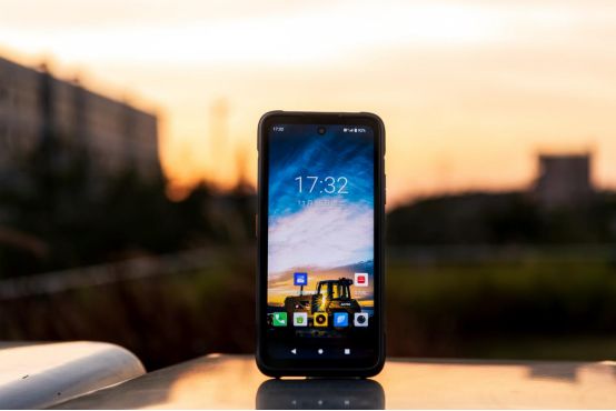 自主可控·硬核守护：AORO A29U单北斗智能终端亮相“危急特”作业一线