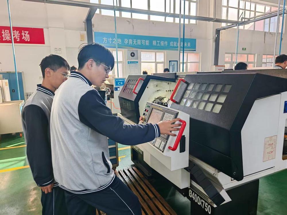 贯通培养架金桥 职教育人绽芳华——济南职教赋能城市能级跃升(图3)
