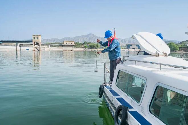 基于北斗三号短报文的水利作业人员定位通信方案