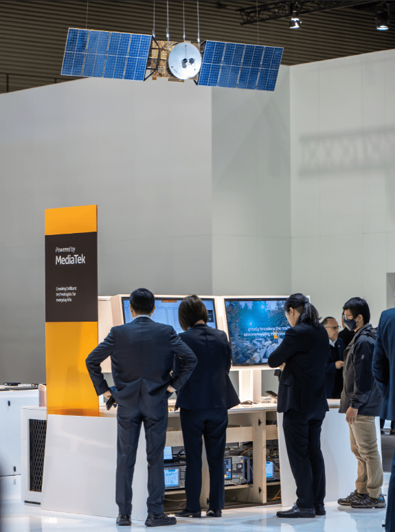 全球首款5G NTN手机来了！联发科卫星通信“黑科技”闪耀MWC 2023(图2)