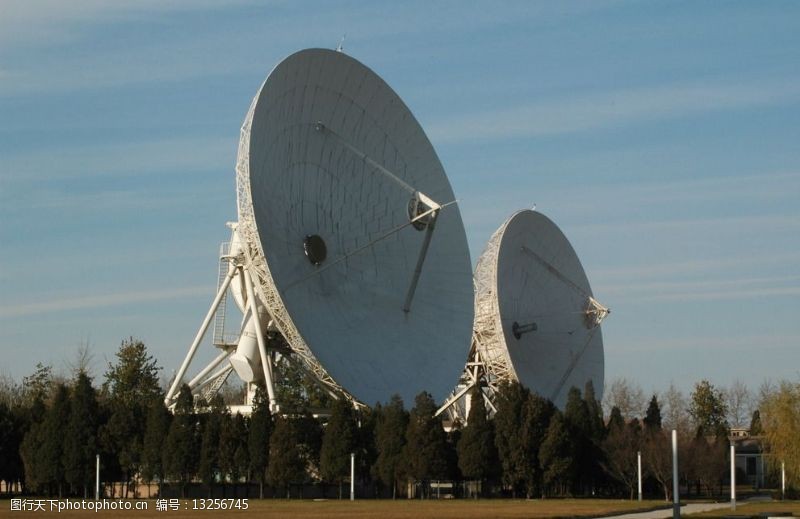 2026卫星应用设备行业：从导航定位到时空引擎(图1)